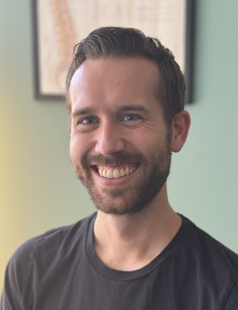 Dr. Zachary Serven