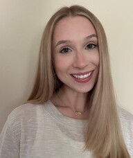 Book an Appointment with Deanna Goldstein for Nutrition Counseling