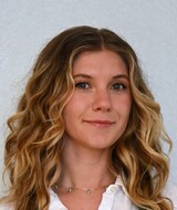 Book an Appointment with McKenzie DeRennaux at Virtual