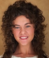 Book an Appointment with Elizabeth Einstein at Virtual