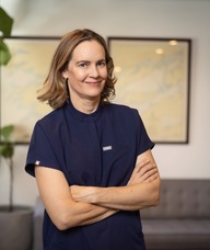 Book an Appointment with Dr. Beck Hoehn for 1.) Free 15-min consult