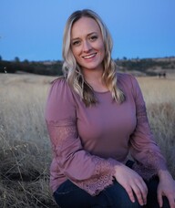 Book an Appointment with Victoria McIntire for Free Discovery Call
