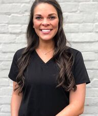 Book an Appointment with Dr. Lindsey Robinson for Chiropractic