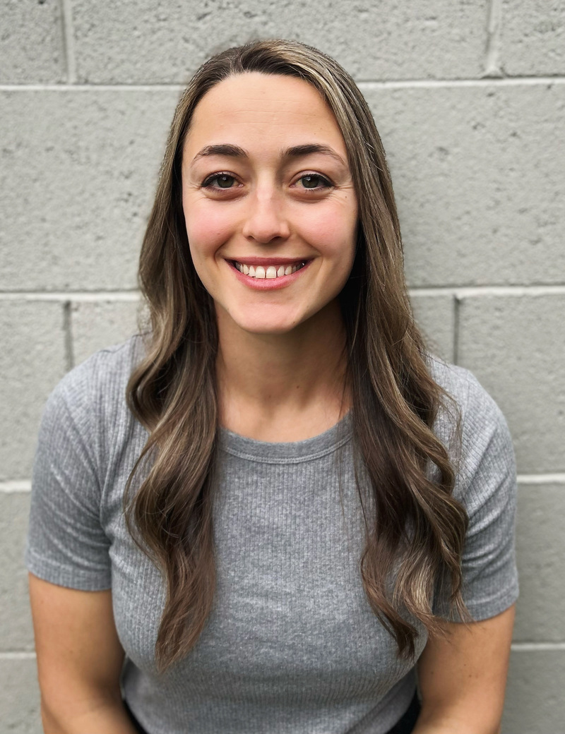 Dr. Molly Powiada (Bond)