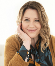 Book an Appointment with Stephanie Jakubiak for Acupuncture