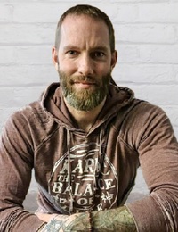 Shawn Thompson null