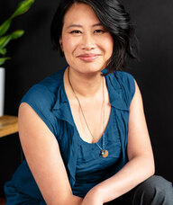 Book an Appointment with Lynn Teo for Clinic: Acupuncture + Shiatsu