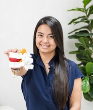 Book an Appointment with Dr. Keishla Martinez for Quiropráctico