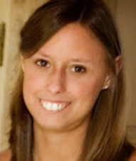 Book an Appointment with Randi Helfand for Community Acupuncture