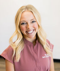 Book an Appointment with Dr. Alexis Gabel for Chiropractic