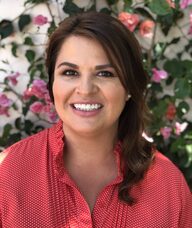 Book an Appointment with Leslie Valle for Initial Consultation with Dr. Leslie Valle